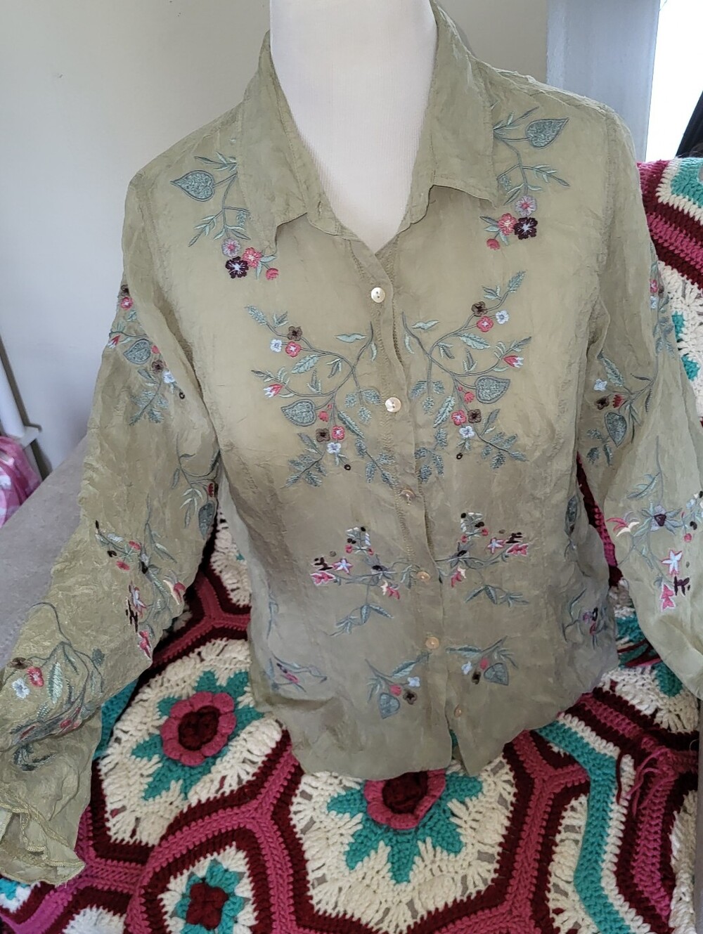 J. Jill Sage Green Embroidered Button-Front Blouse Top Embroidered Western Large